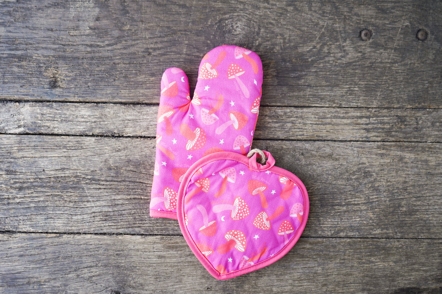 Mushroom Oven Mitt + Pot Holder