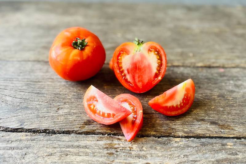 Medium Slicer Tomato