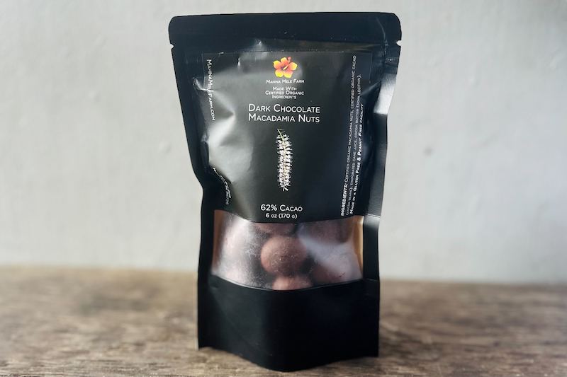 Organic Chocolate Macadamia Nuts